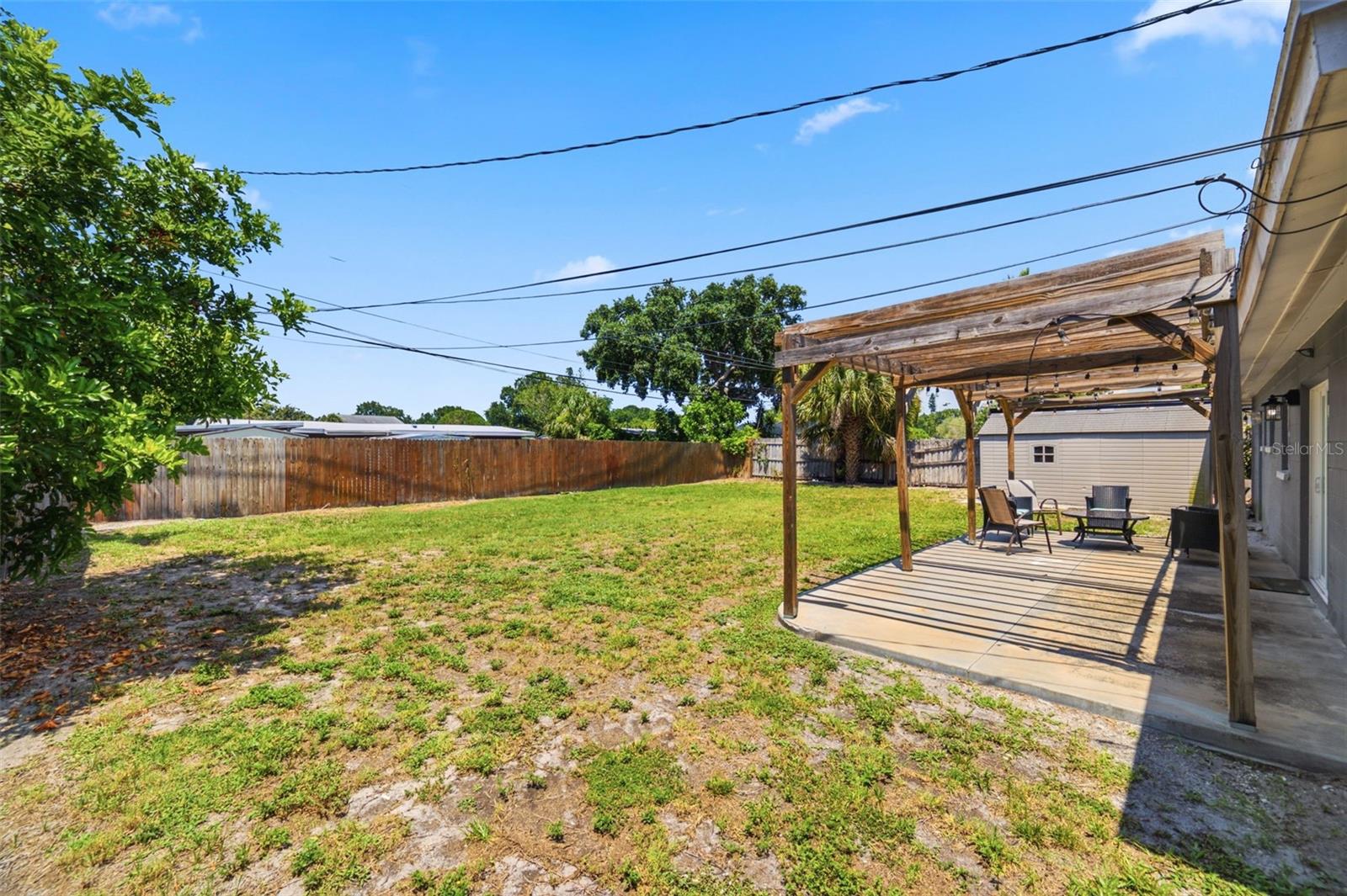 CROSS BAYOU ESTATES 4TH ADD - Residential