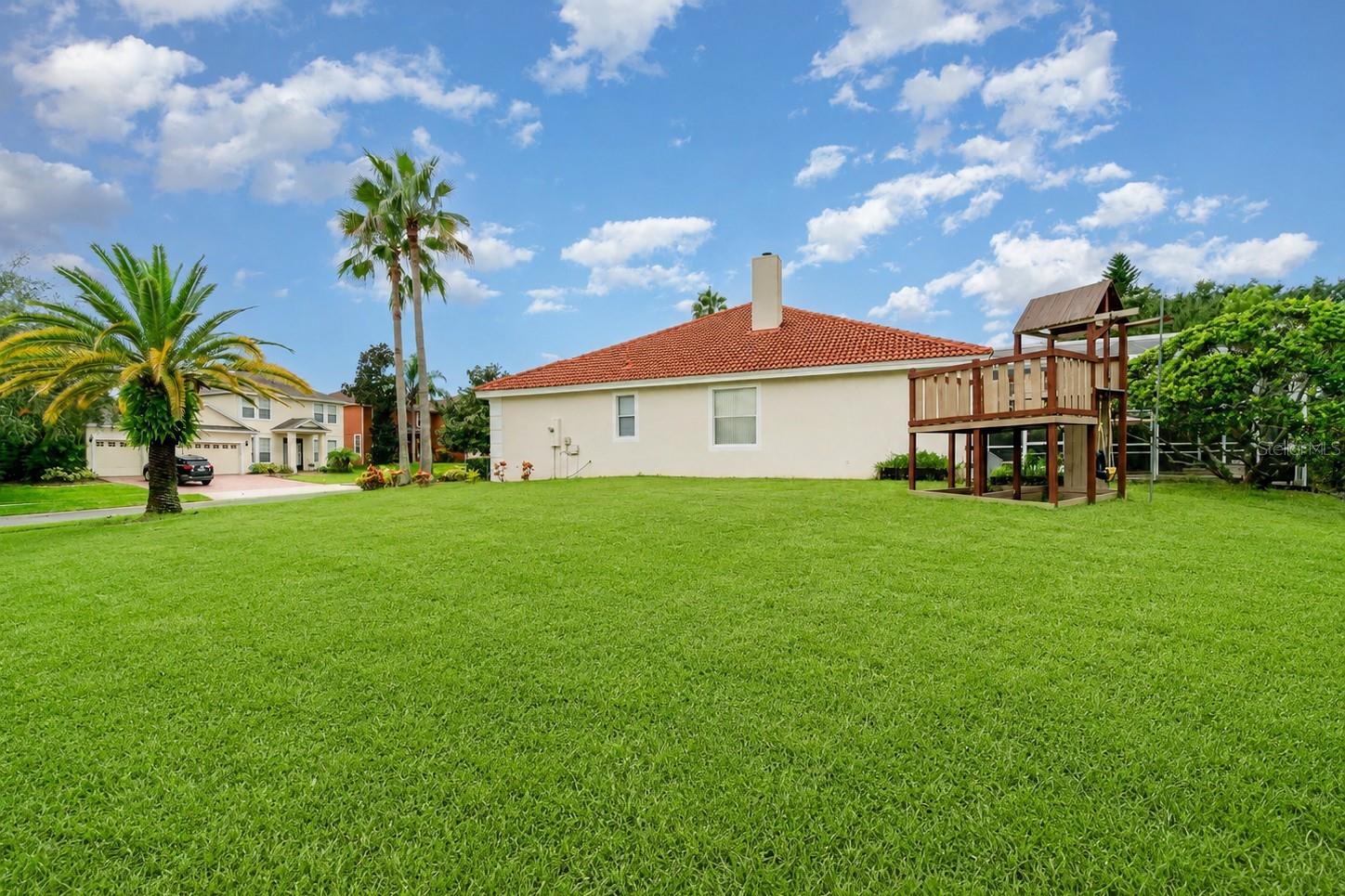 EMERALD FOREST - Residential