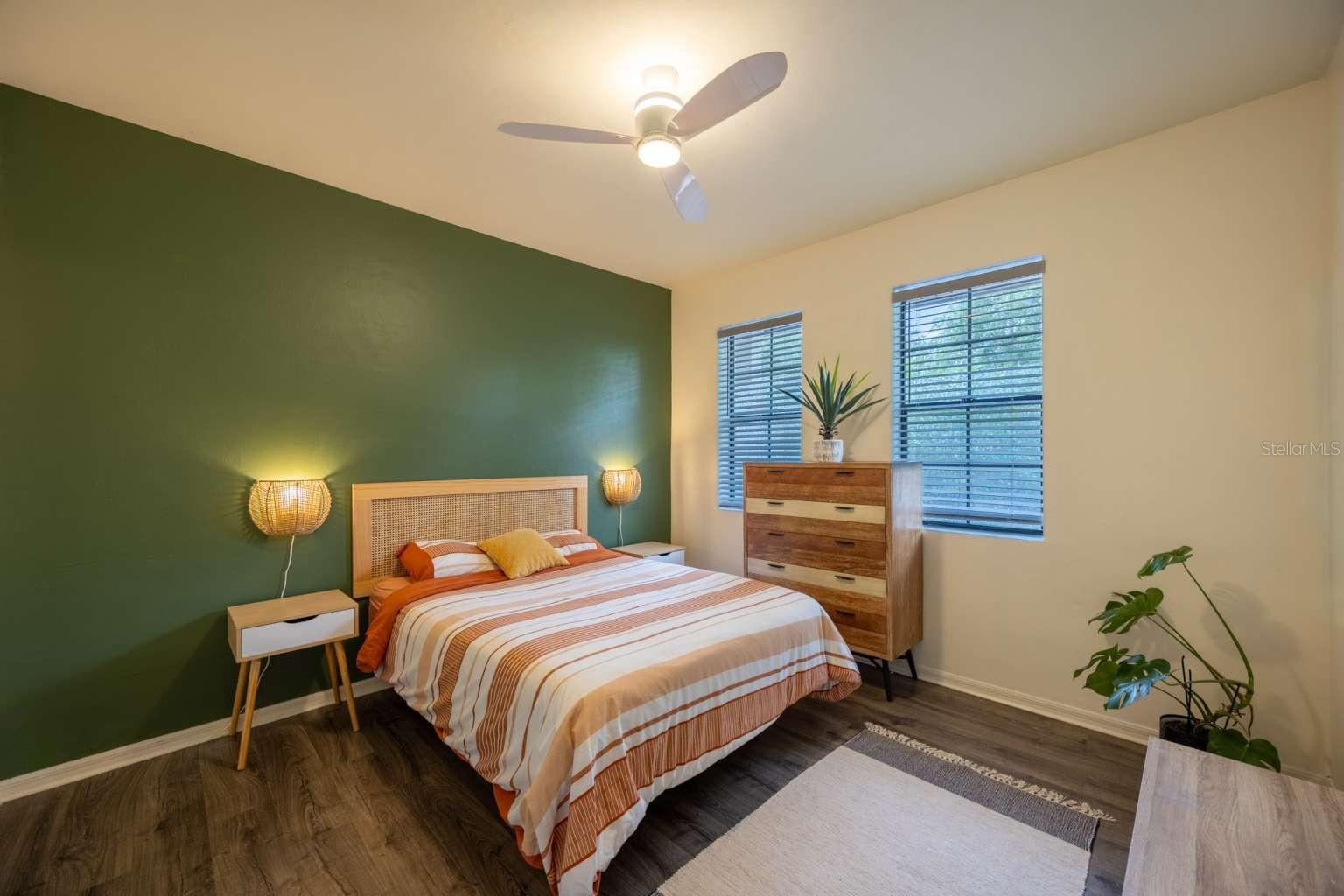 LOFTS AT WEST UNIVERSITY - Residential