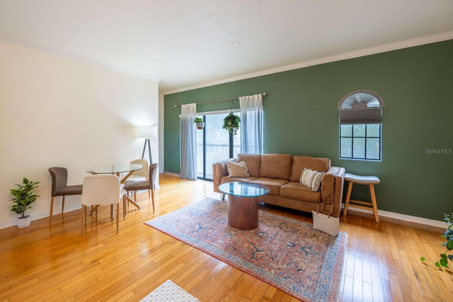 LOFTS AT WEST UNIVERSITY - Residential