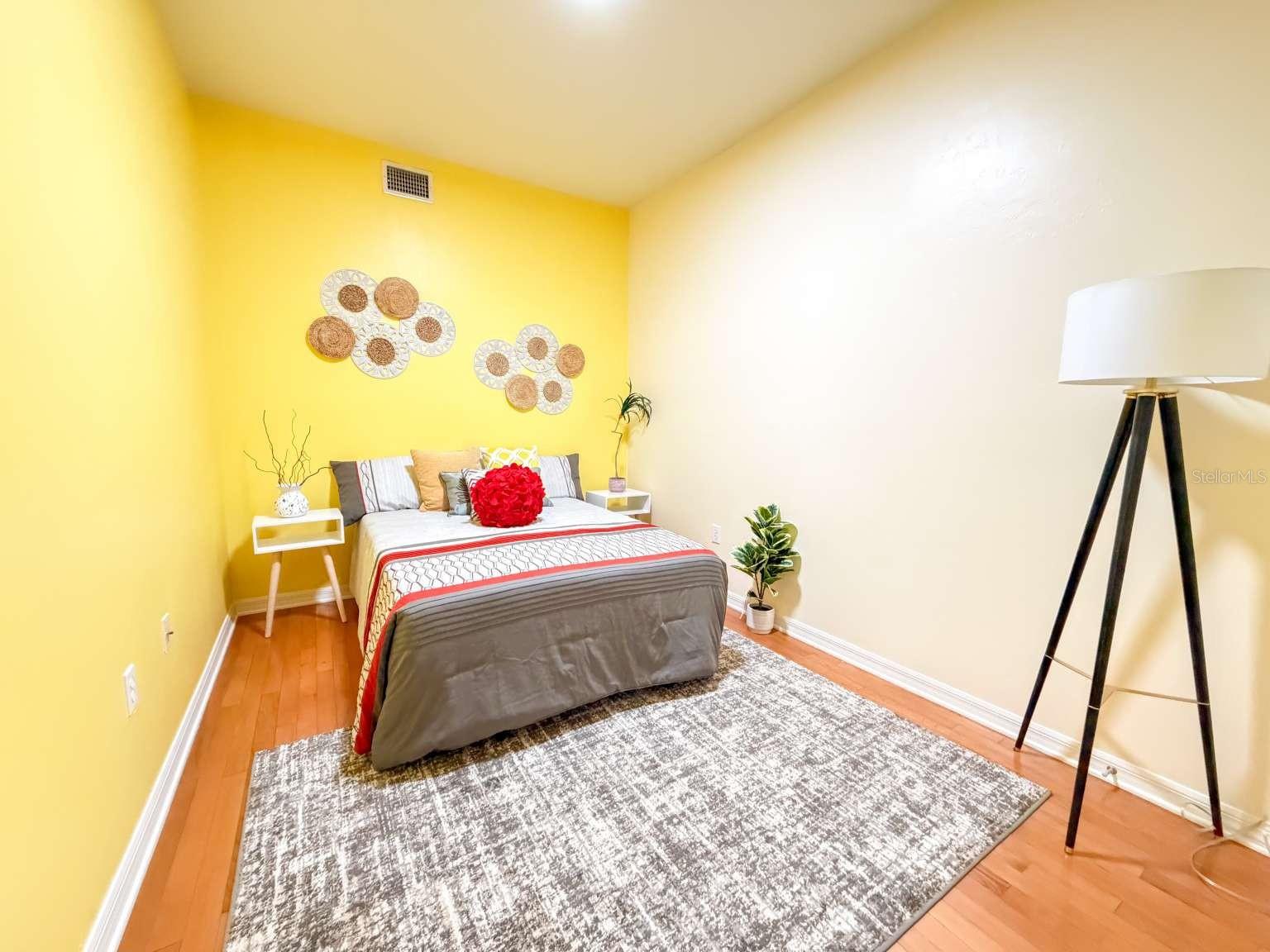 LOFTS AT WEST UNIVERSITY - Residential