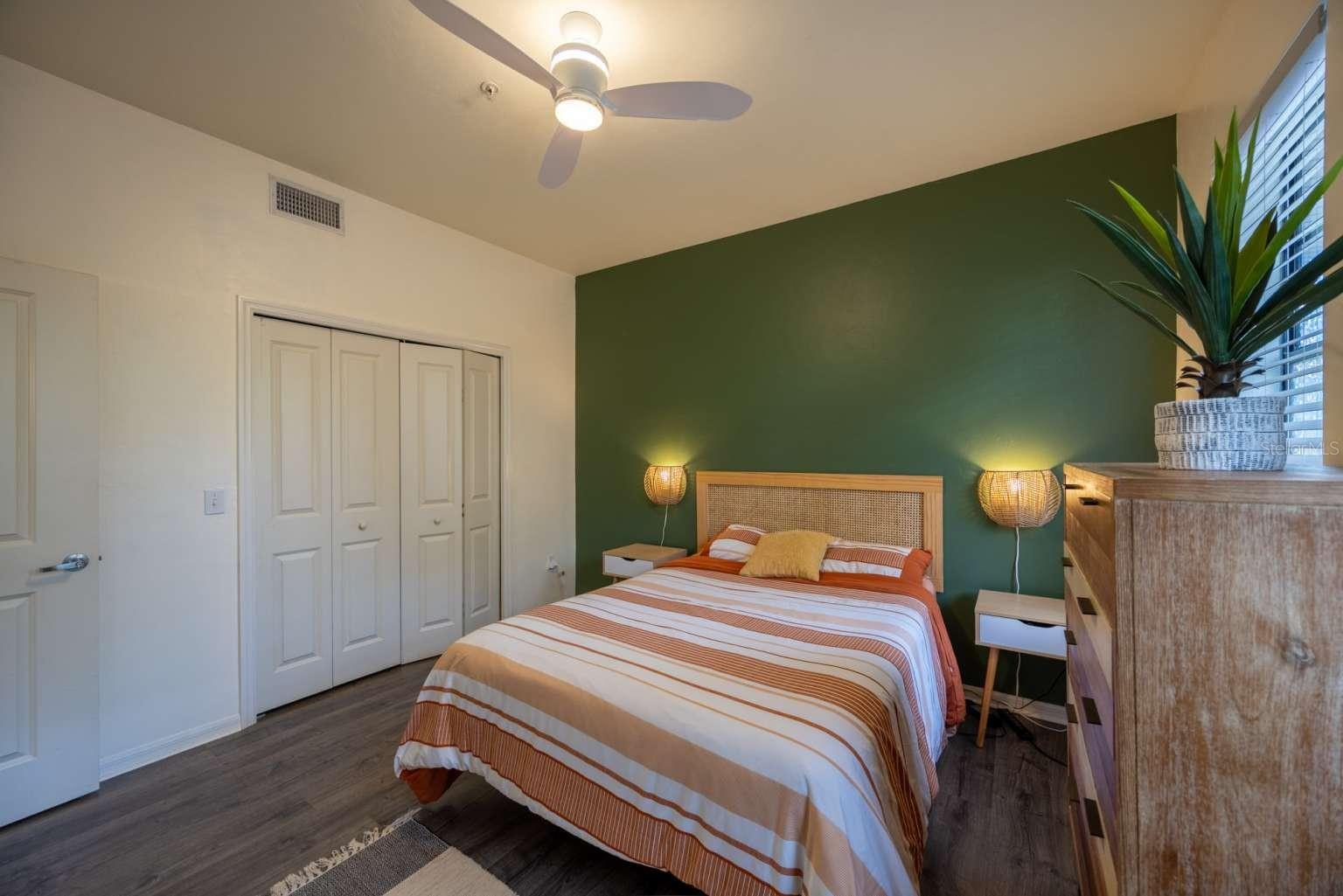 LOFTS AT WEST UNIVERSITY - Residential