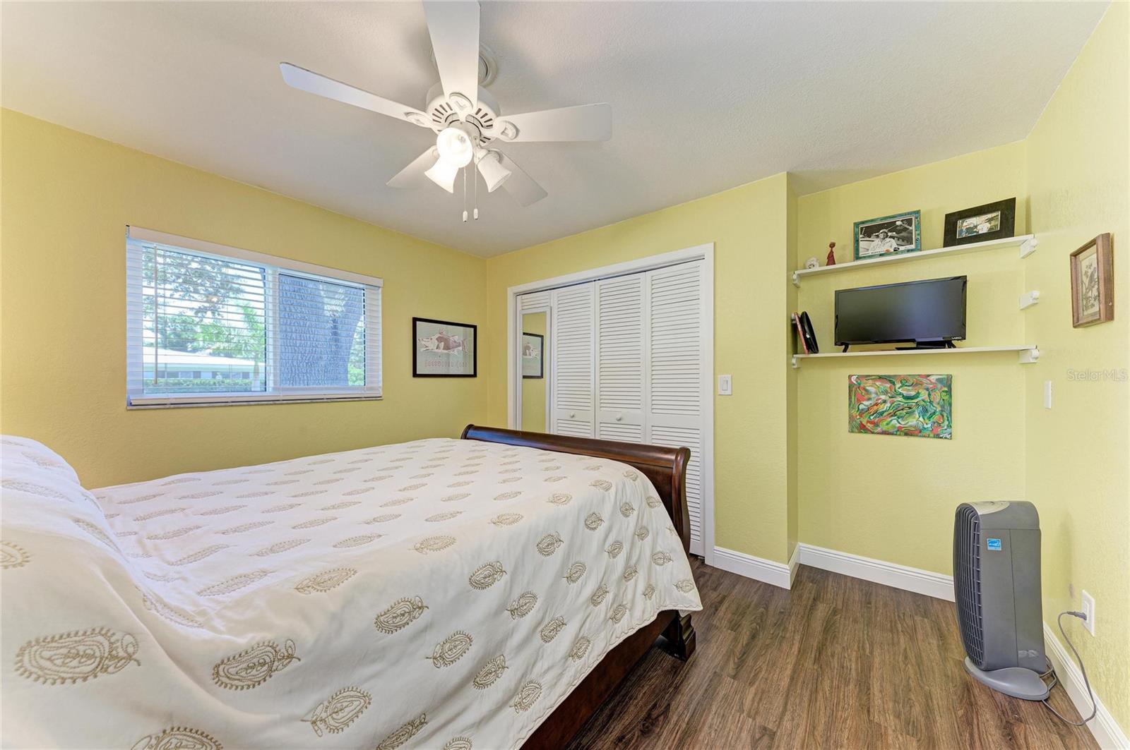 WILLOW WOODS UNIT THREE - Residential