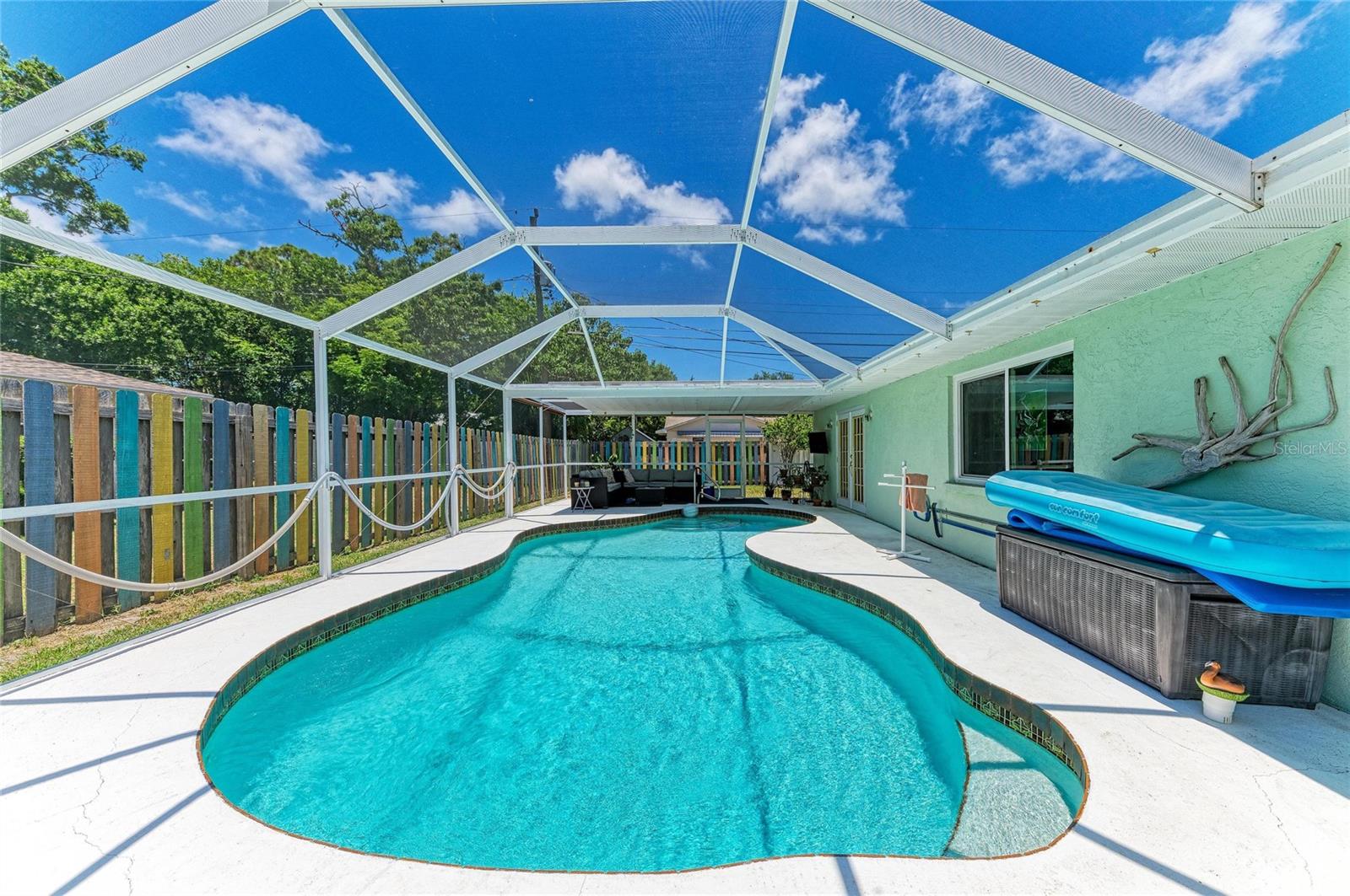 WILLOW WOODS UNIT THREE - Residential