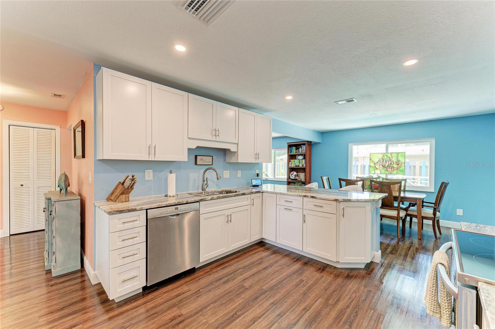 WILLOW WOODS UNIT THREE - Residential