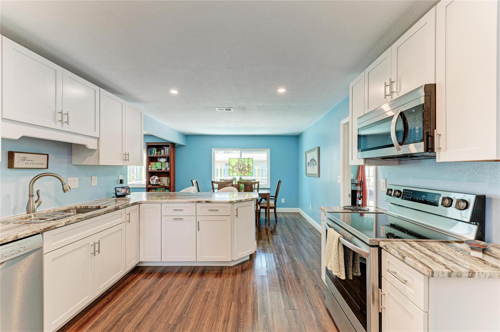 WILLOW WOODS UNIT THREE - Residential
