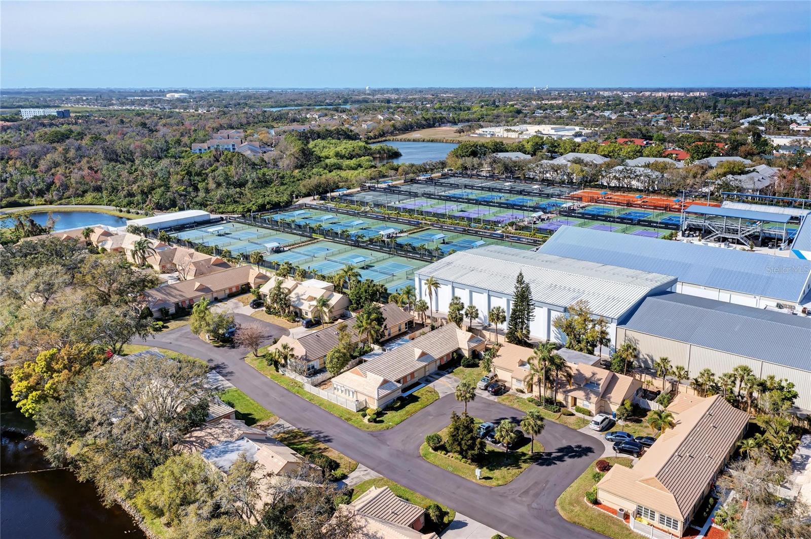 WILLOW WOODS UNIT THREE - Residential