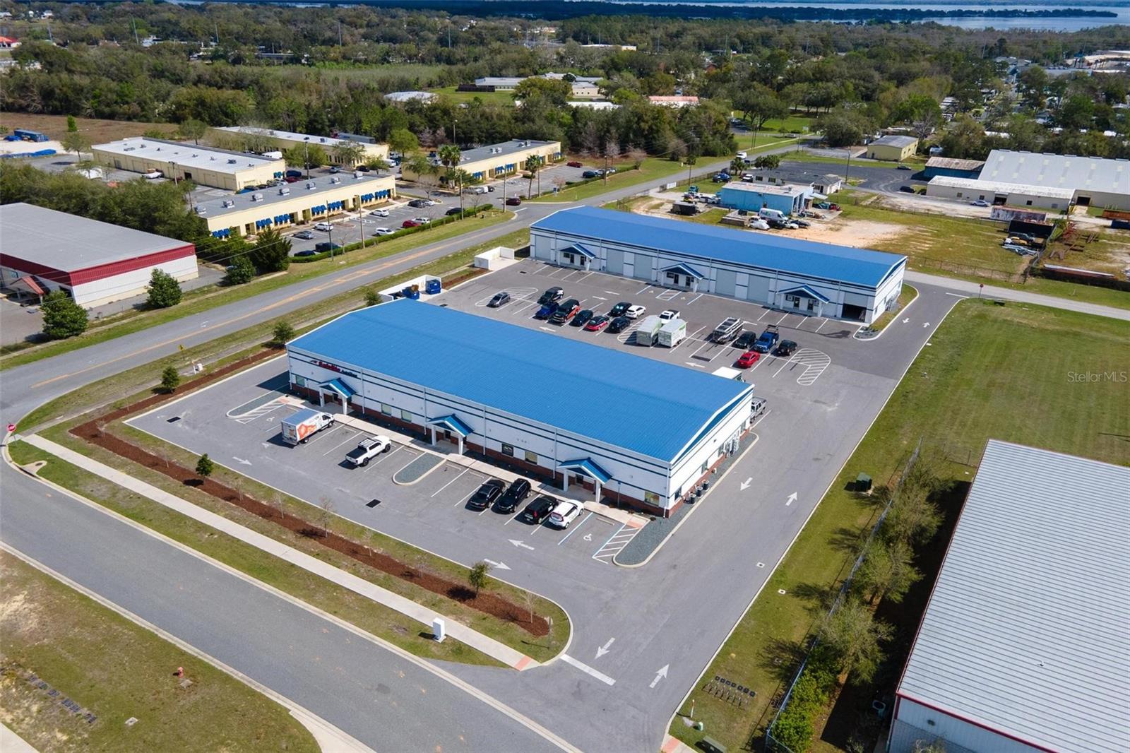 LEESBURG COMMONS BUS PARK - Commercial Sale