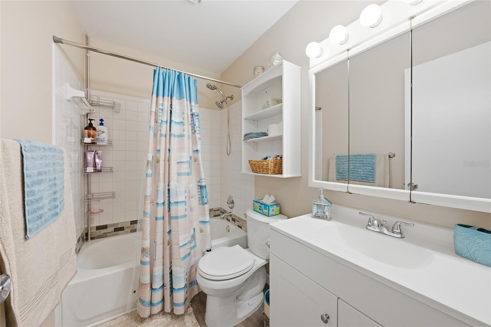 VILLAS OF PALM BEACH PL 3 - Residential