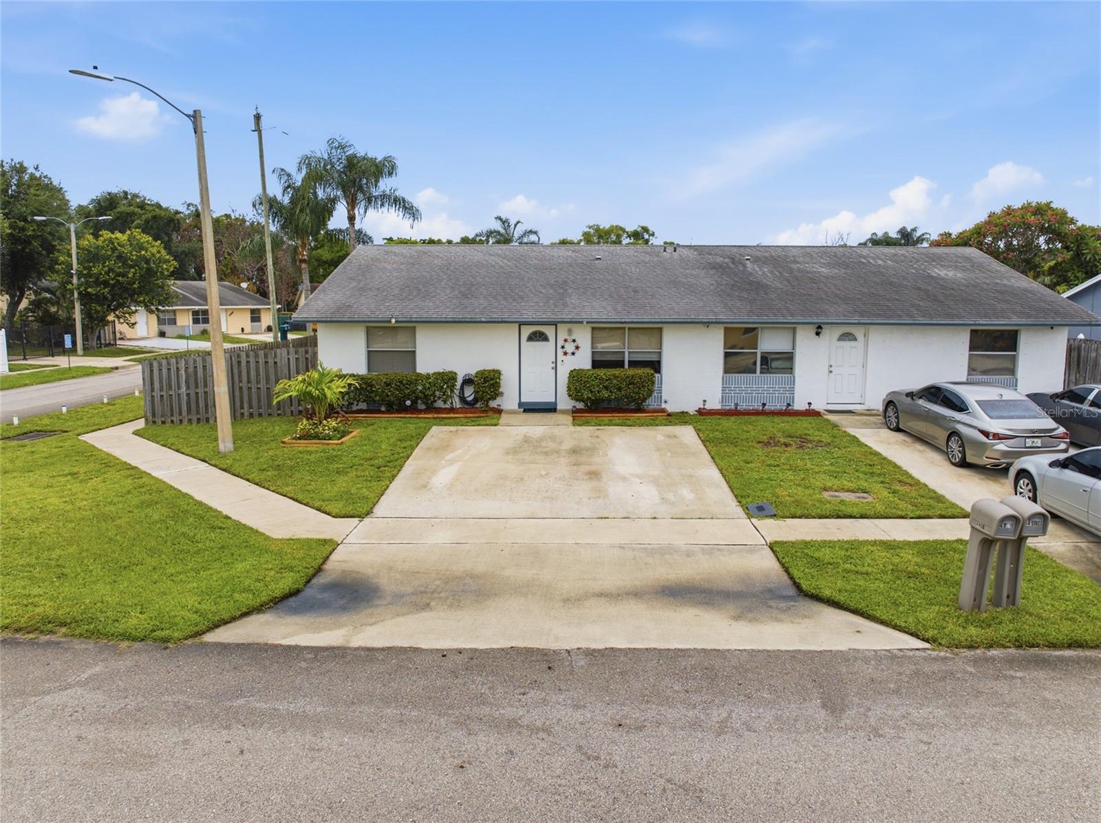 VILLAS OF PALM BEACH PL 3 - Residential
