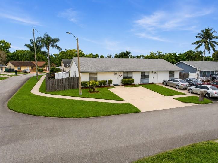 VILLAS OF PALM BEACH PL 3 - Residential