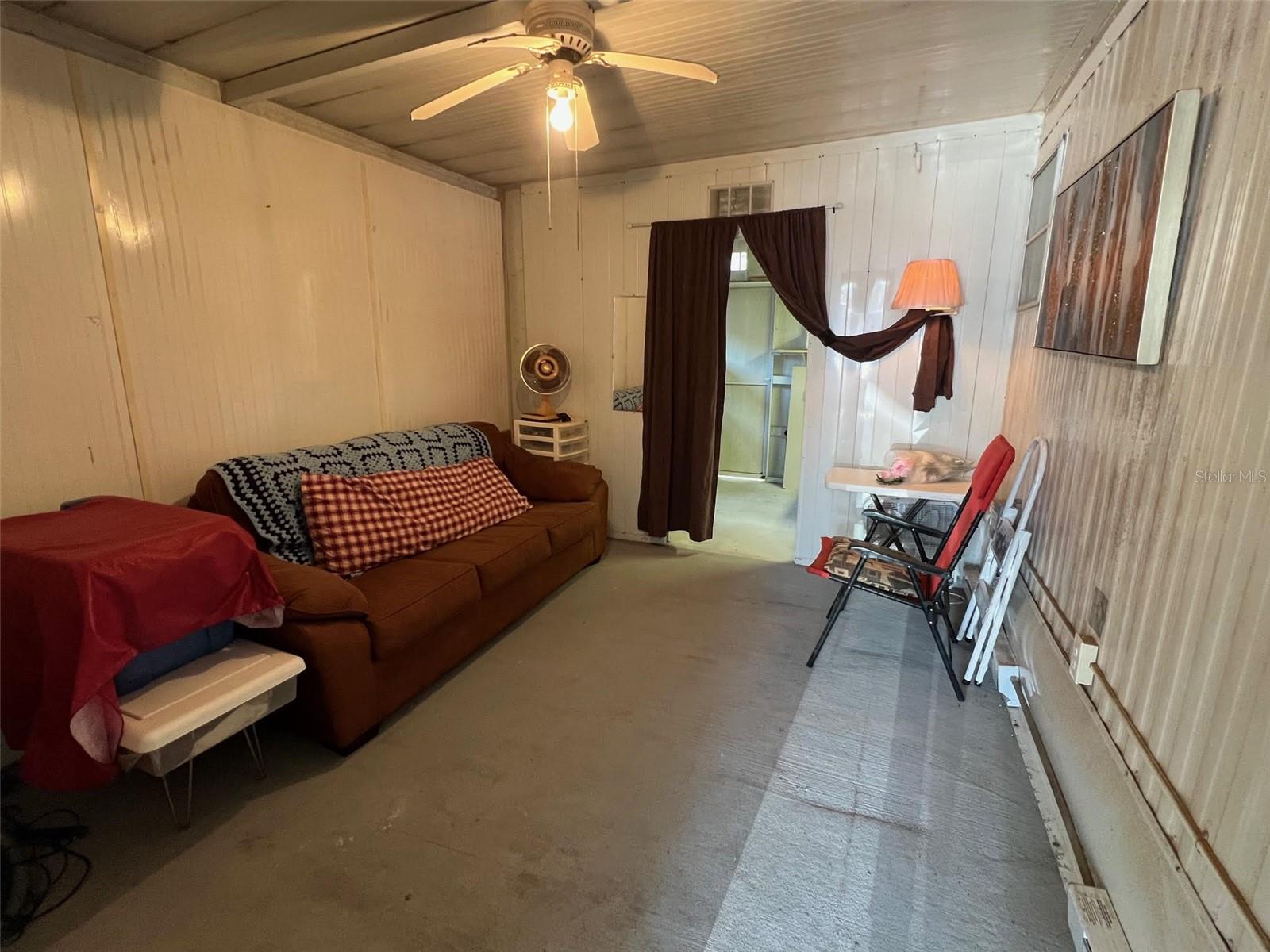 MIDWAY TRAILER COURT UNREC - Residential