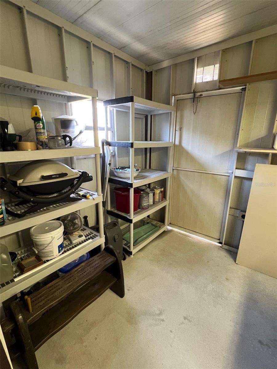 MIDWAY TRAILER COURT UNREC - Residential