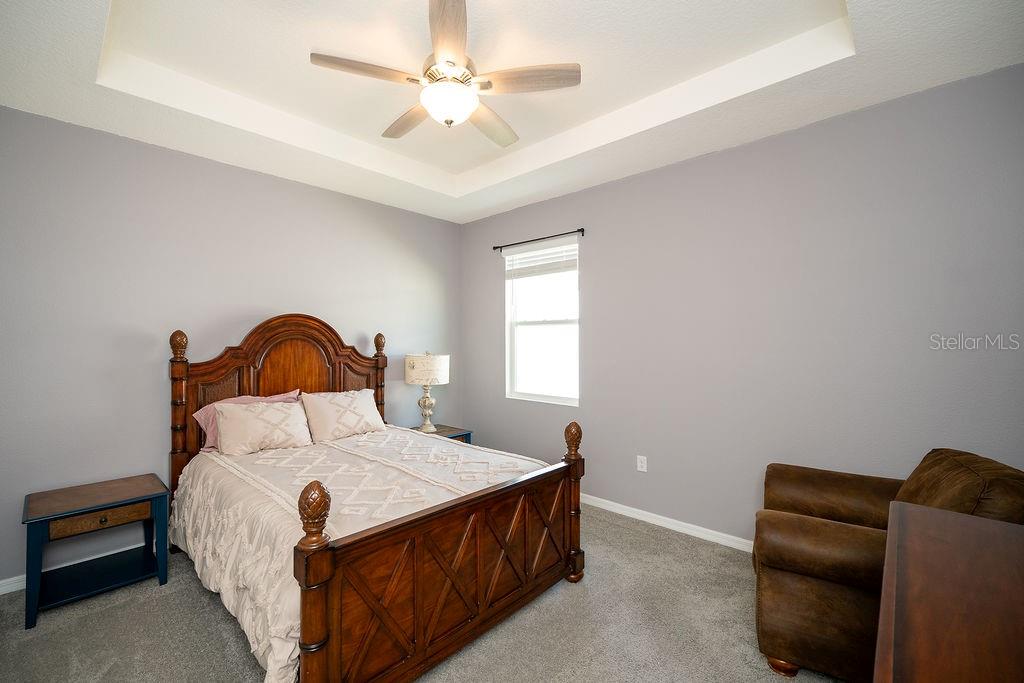TWISTED OAKS - Residential