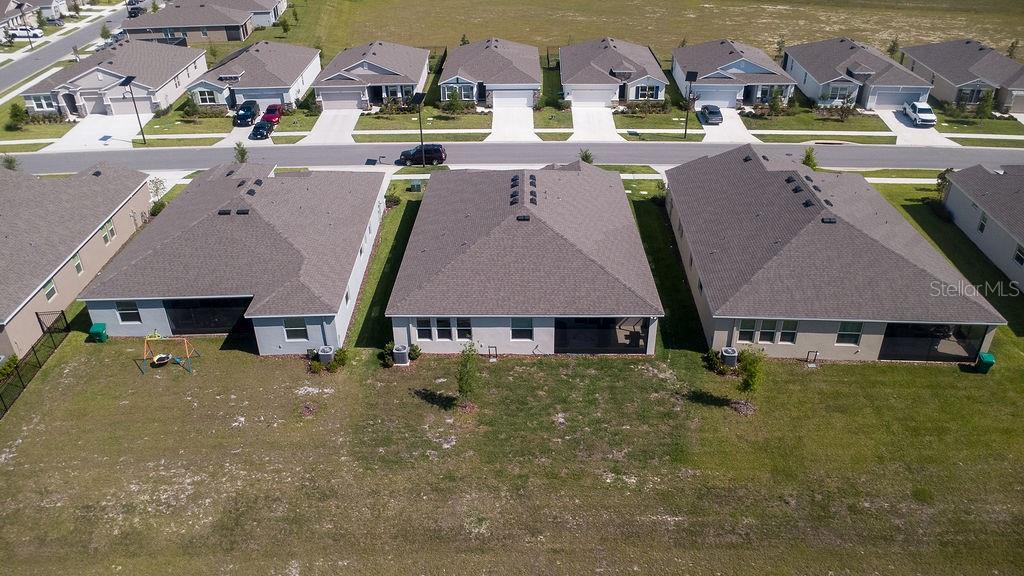 TWISTED OAKS - Residential