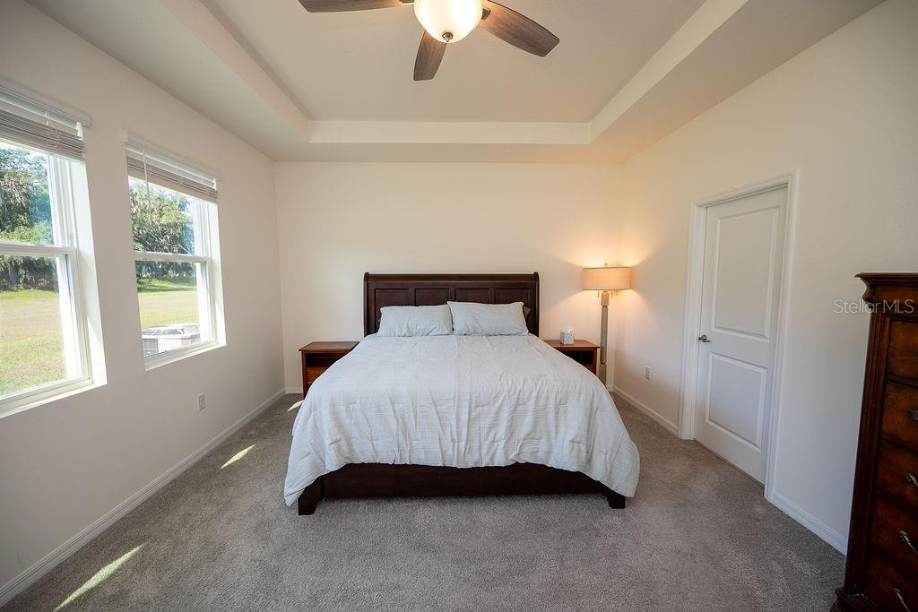 TWISTED OAKS - Residential