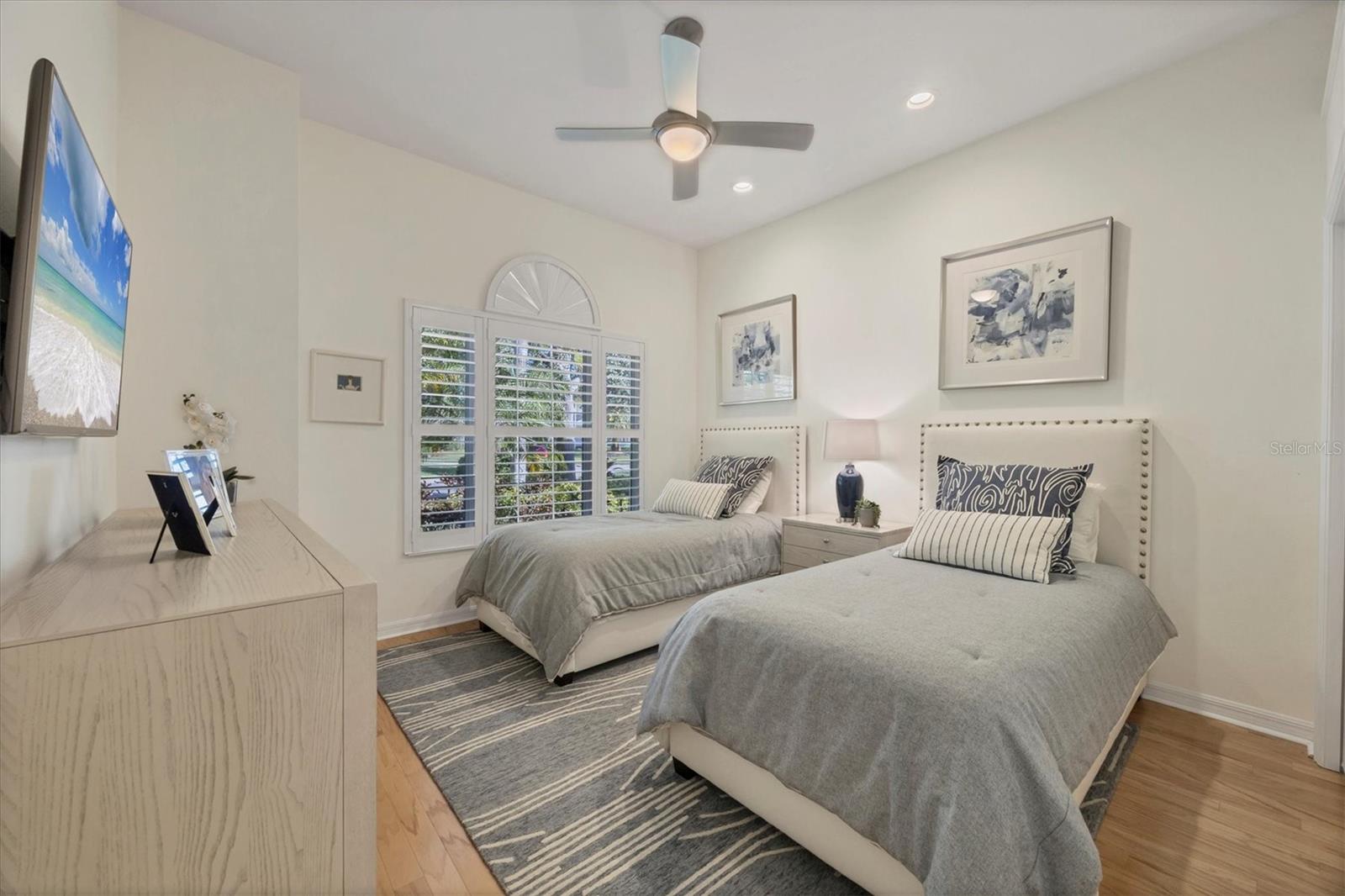 UNIVERSITY PARK - Residential