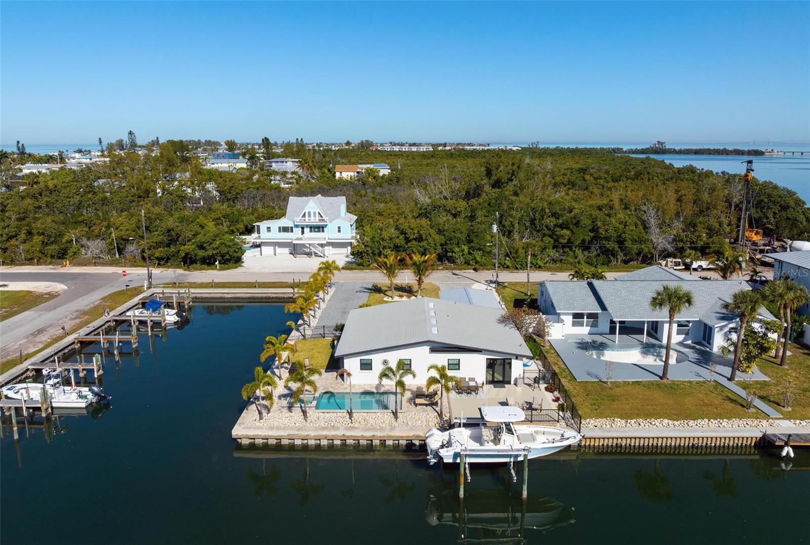 SUNRISE PARK - Residential