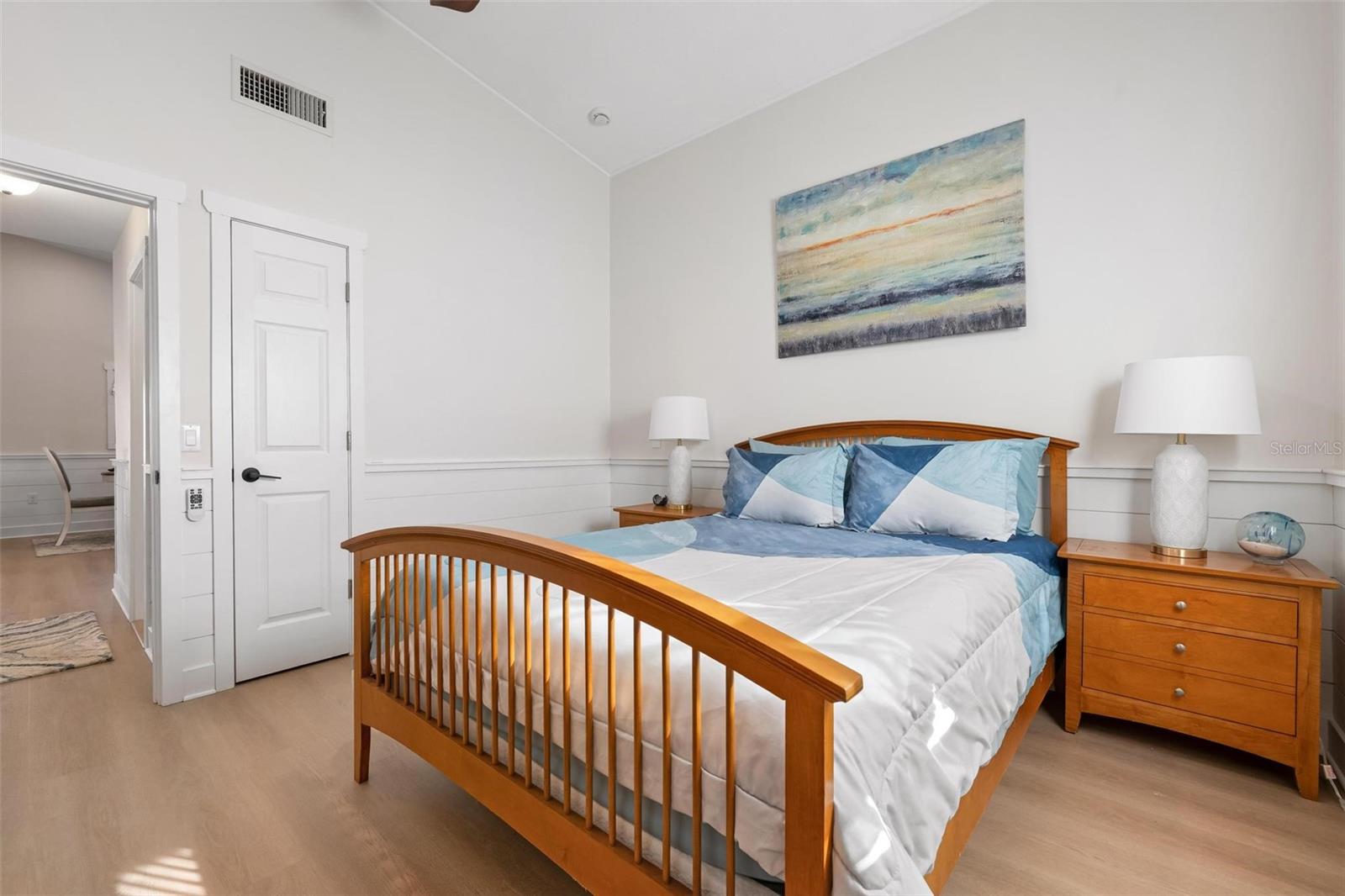 SUNRISE PARK - Residential