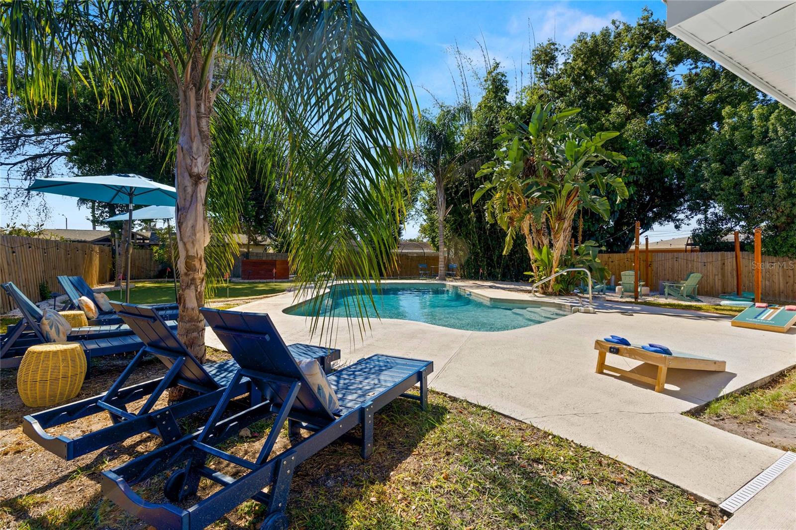 OAKHURST HILLS - Residential
