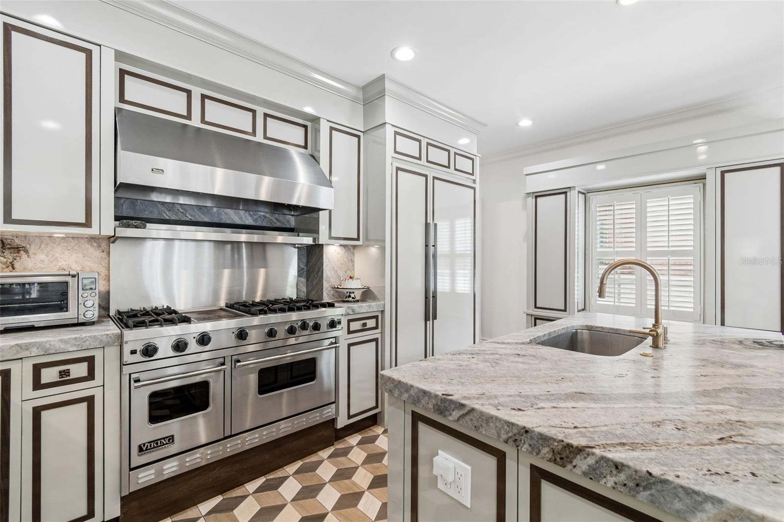 GOLF VIEW PLACE - Residential