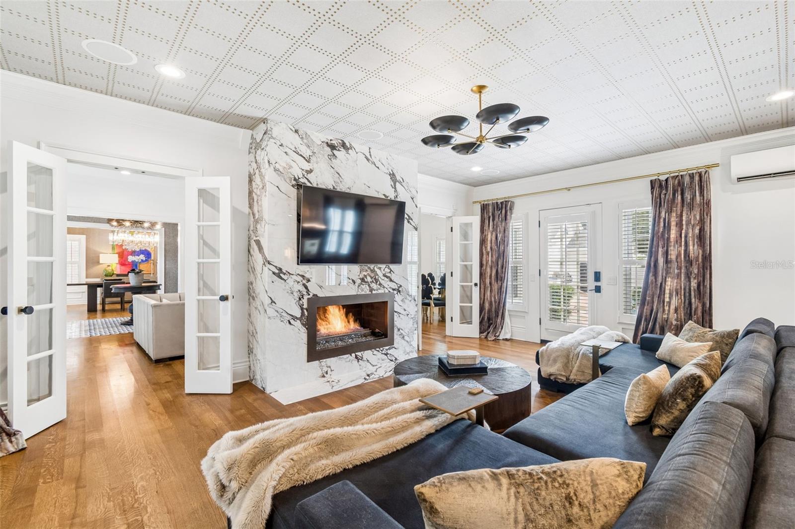 GOLF VIEW PLACE - Residential