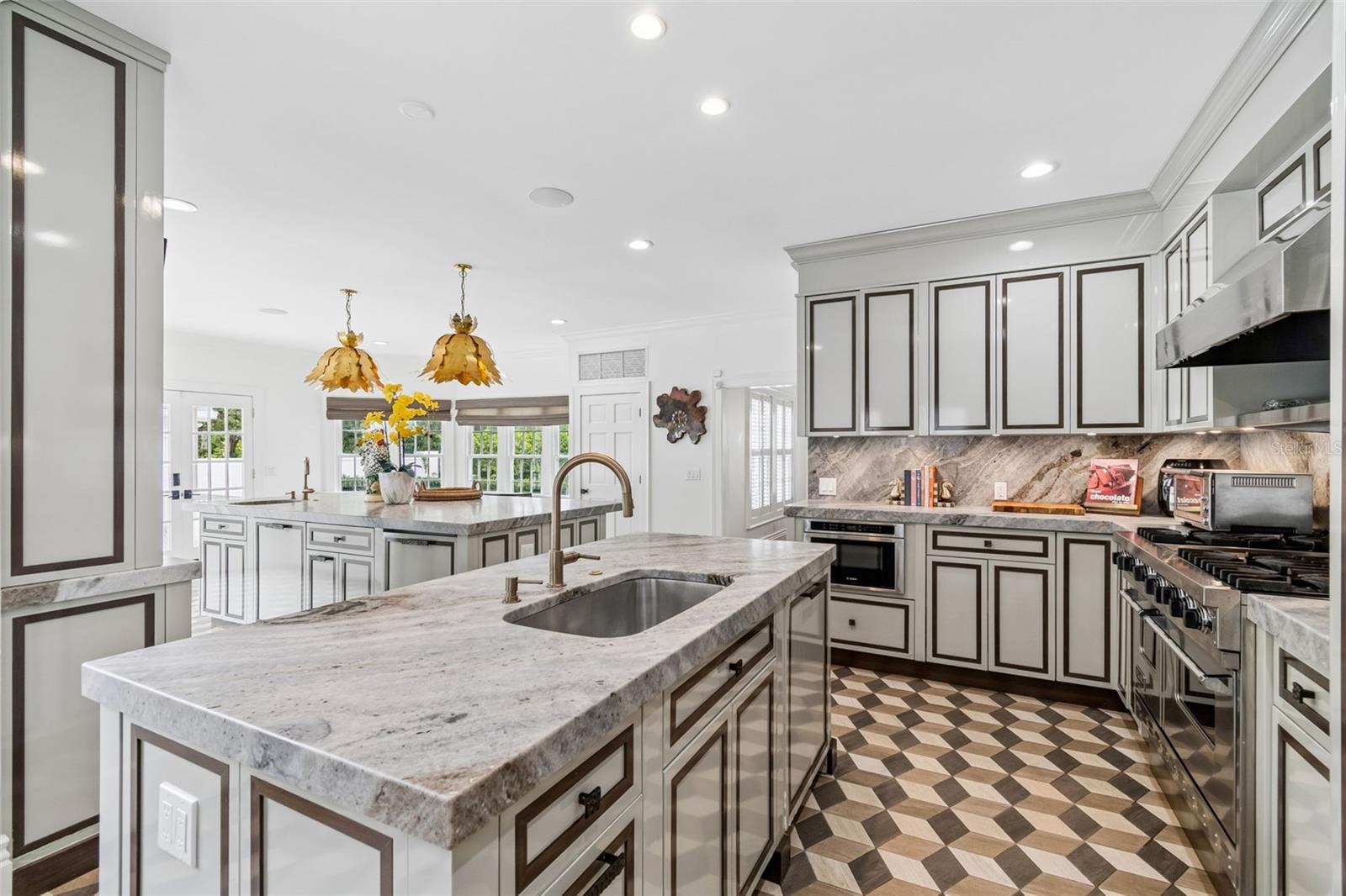 GOLF VIEW PLACE - Residential