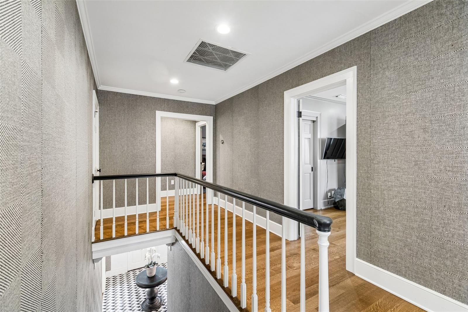 GOLF VIEW PLACE - Residential