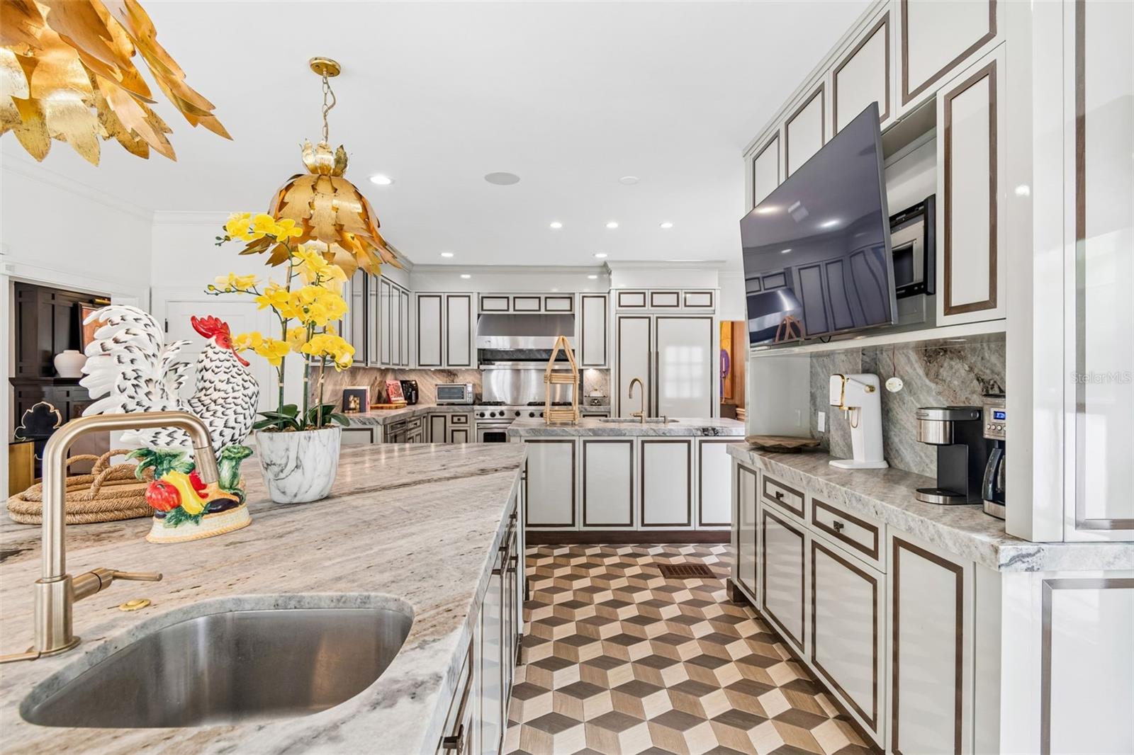 GOLF VIEW PLACE - Residential