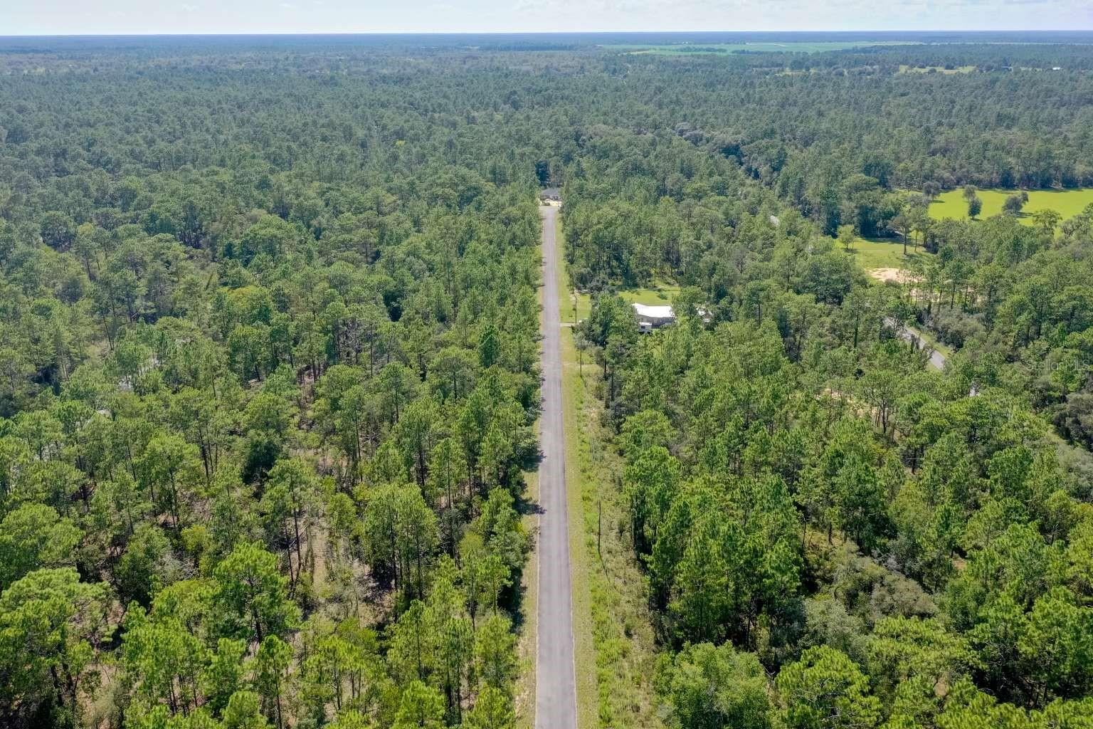 RAINBOW LAKES ESTATE - Land