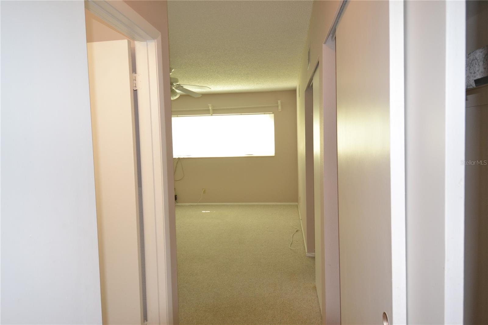 ON TOP OF THE WORLD - Residential Lease