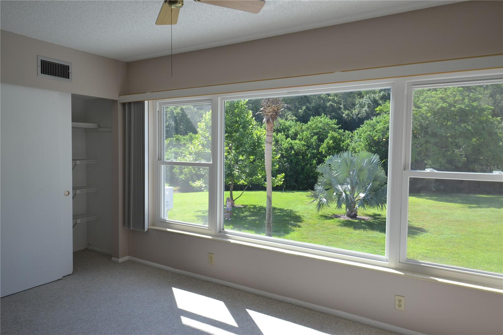 ON TOP OF THE WORLD - Residential Lease