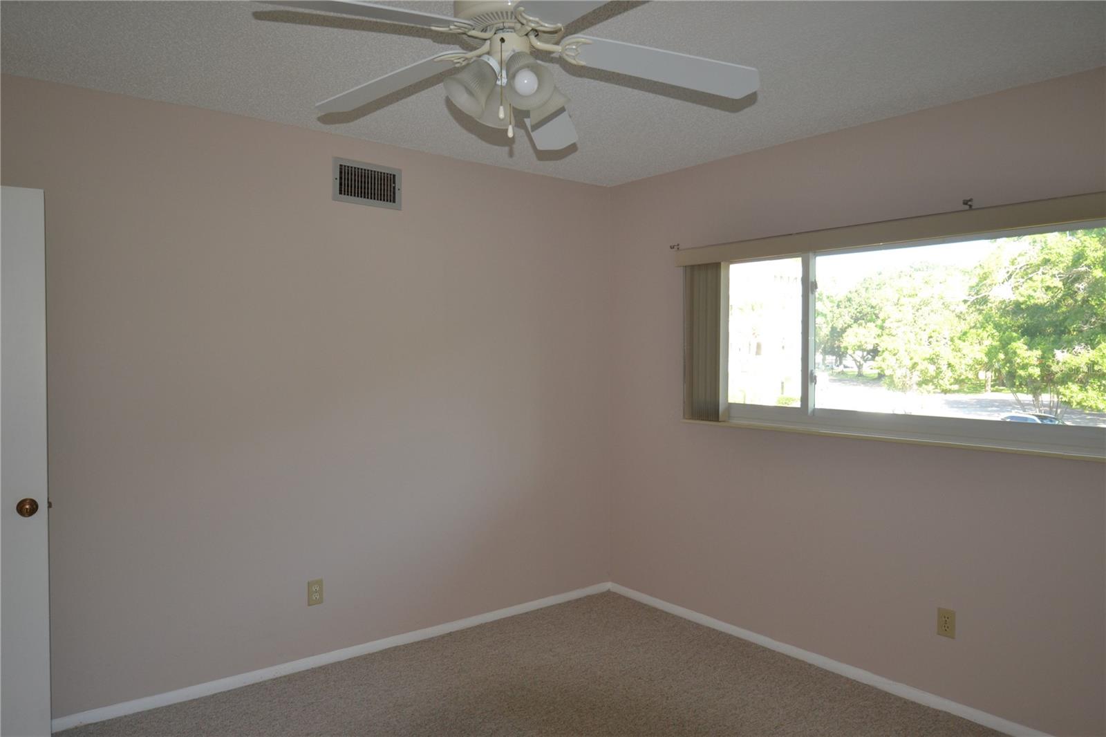 ON TOP OF THE WORLD - Residential Lease