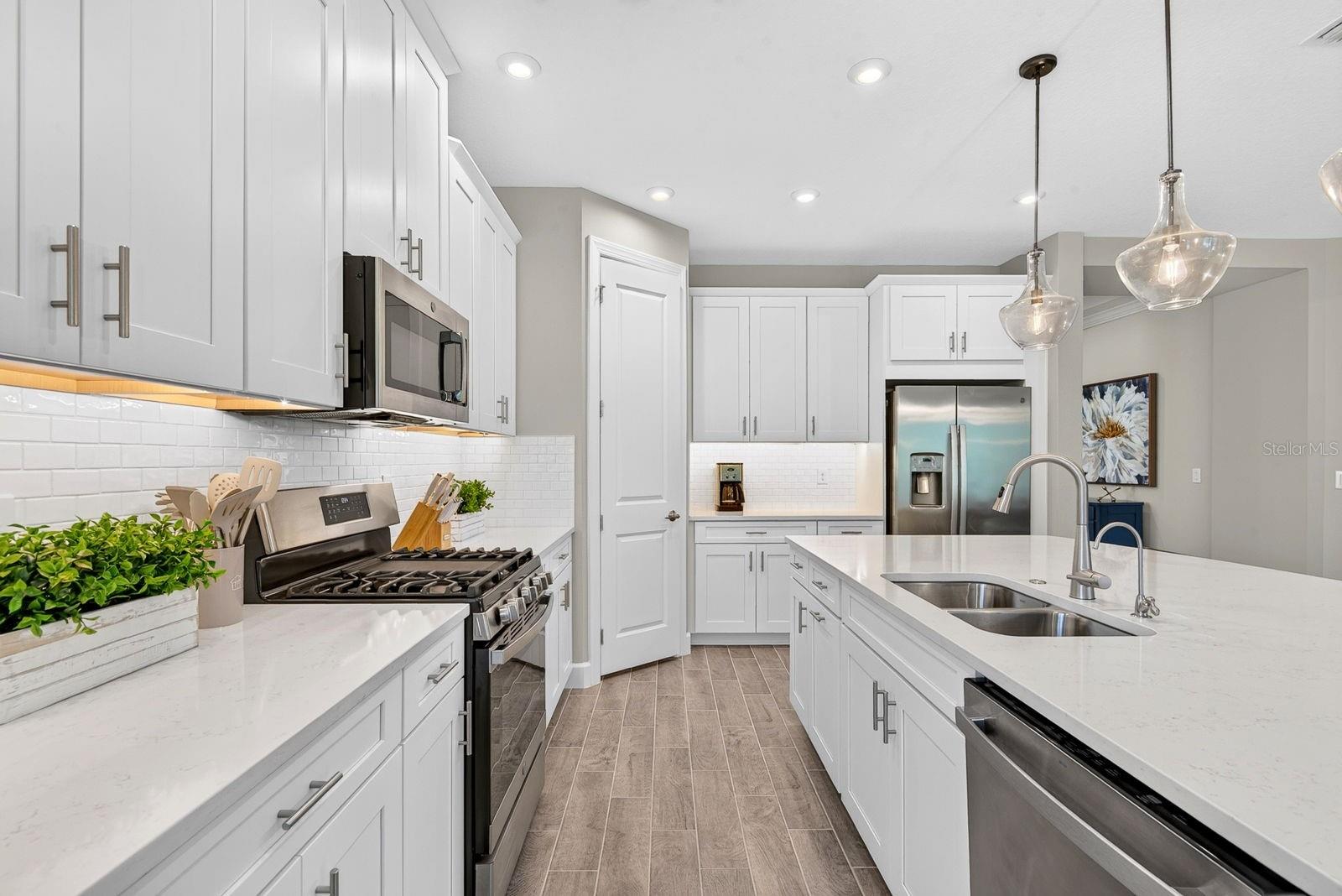 ARTISAN LAKES ESPLANADE PH V SUBPH A1 A2 - Residential