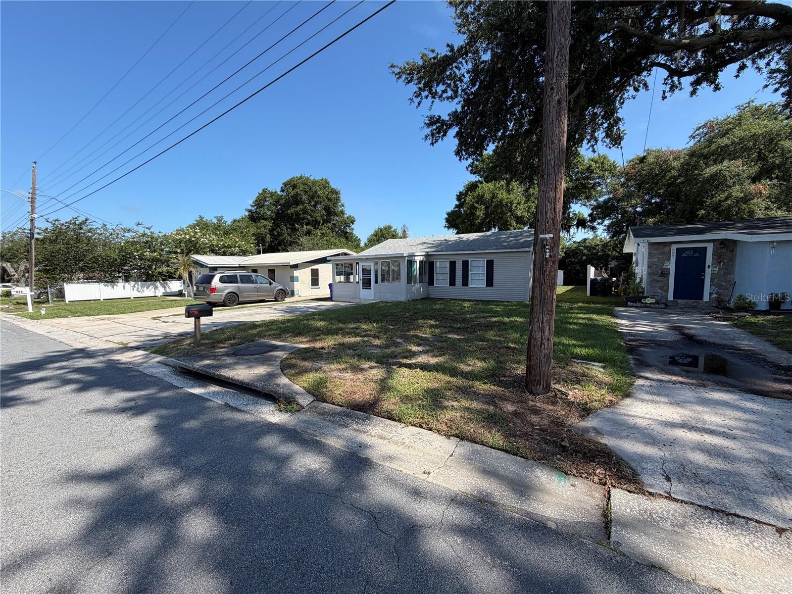 PINEHURST COURT SUB - Residential