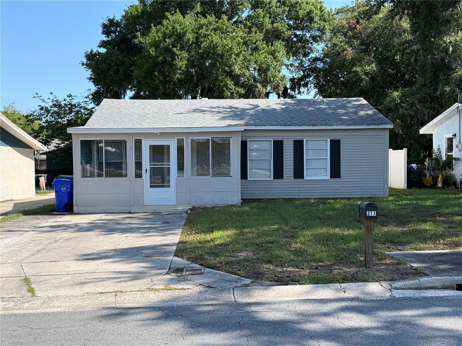 PINEHURST COURT SUB - Residential