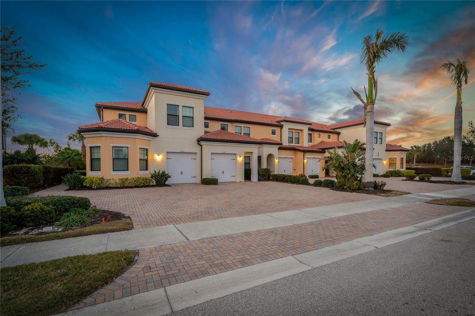 SARASOTA NATIONAL - Residential