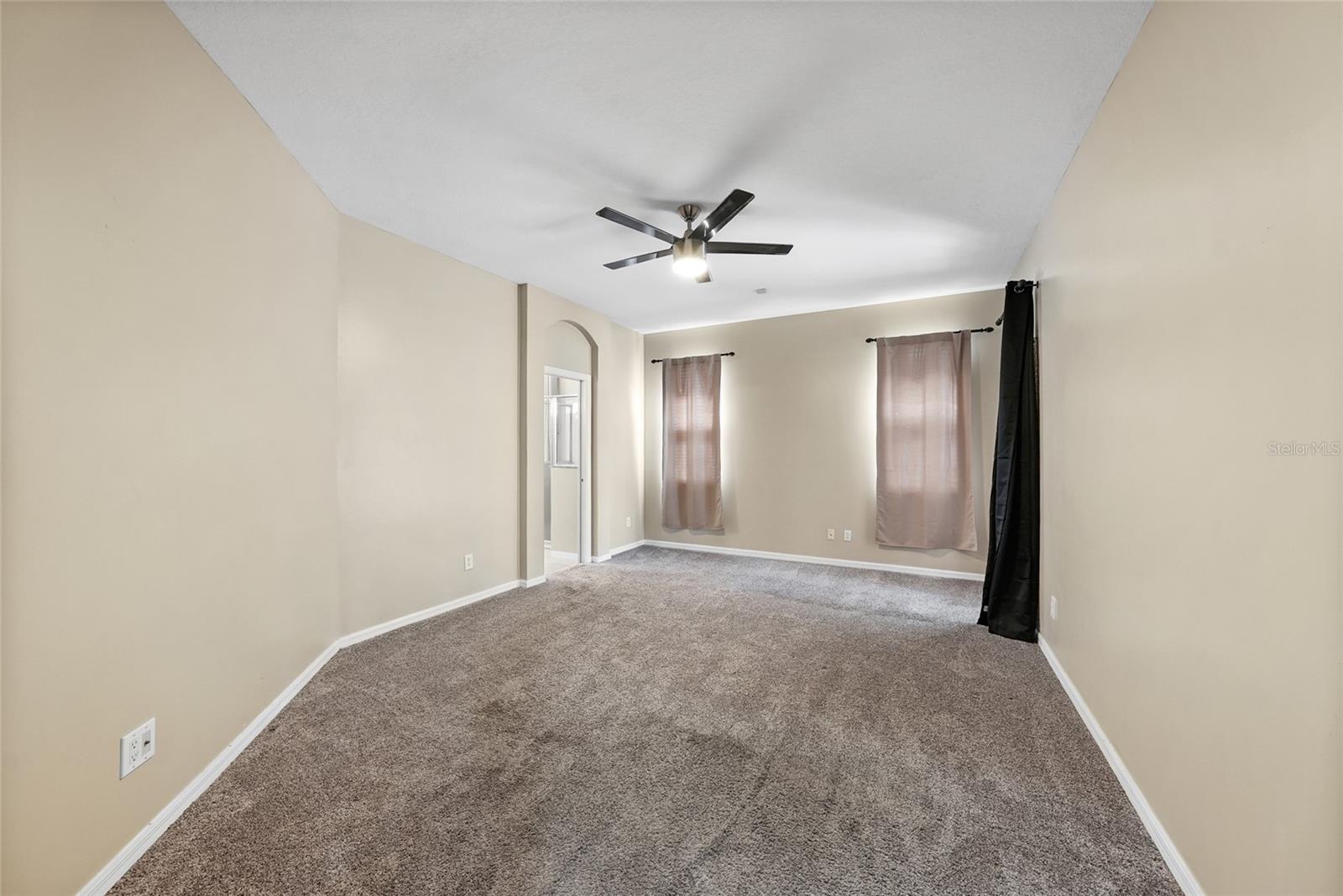SOUTH FORK UNIT 2 - Residential Lease