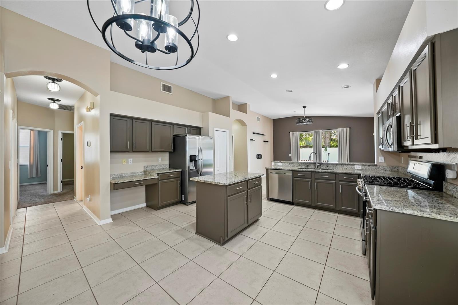 SOUTH FORK UNIT 2 - Residential Lease