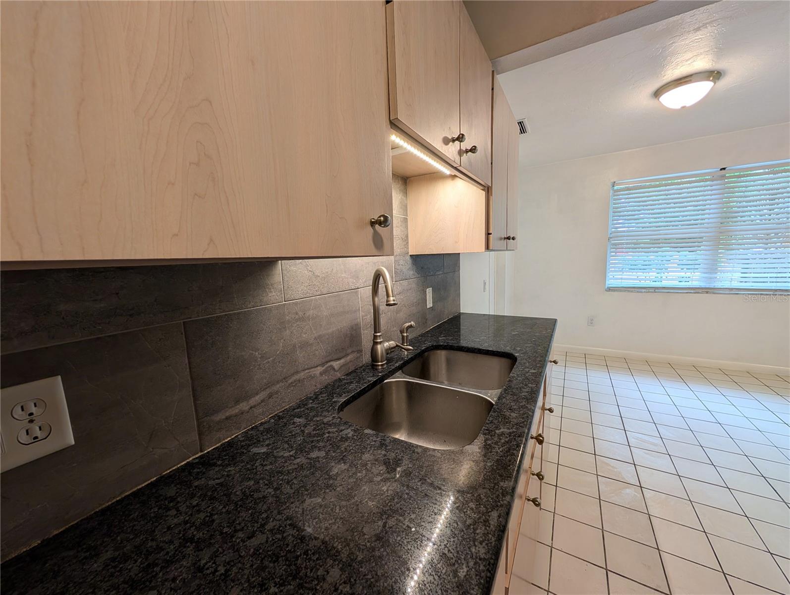 DIXIE HEIGHTS - Residential