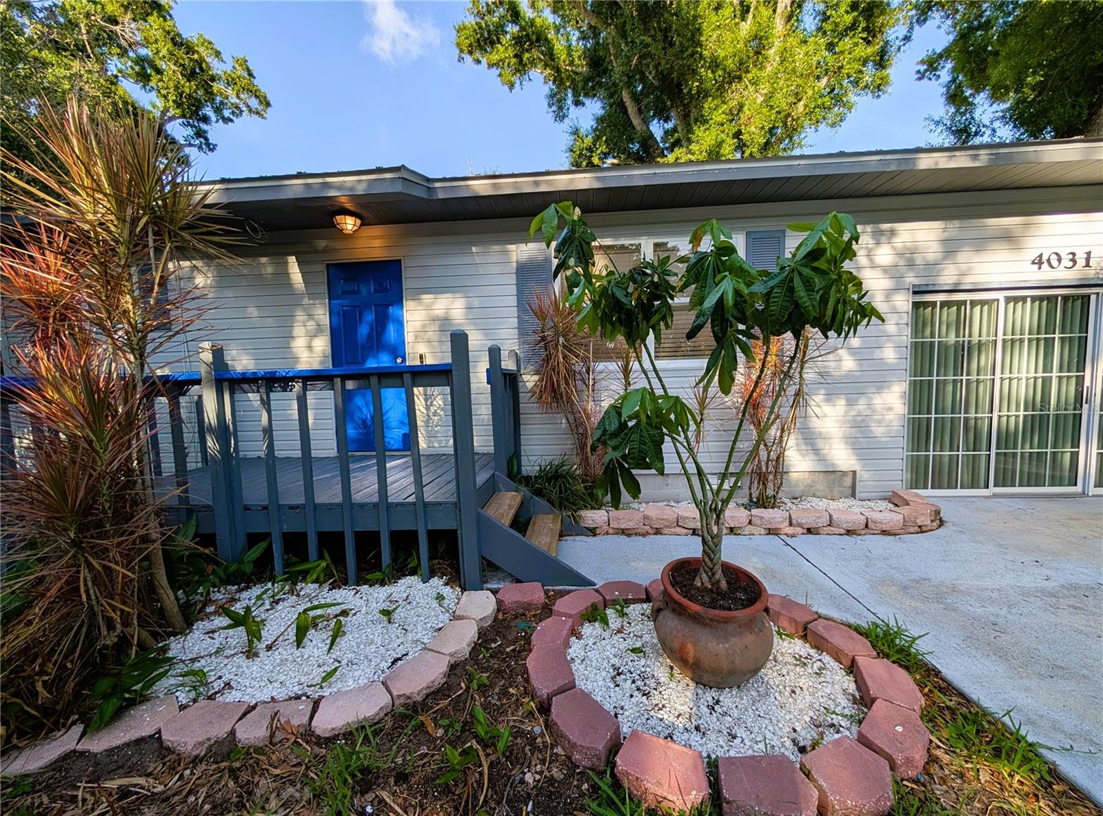 DIXIE HEIGHTS - Residential