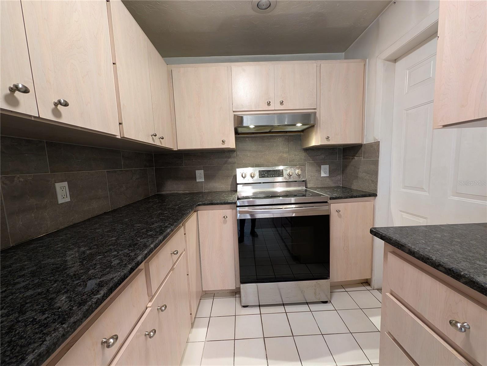 DIXIE HEIGHTS - Residential