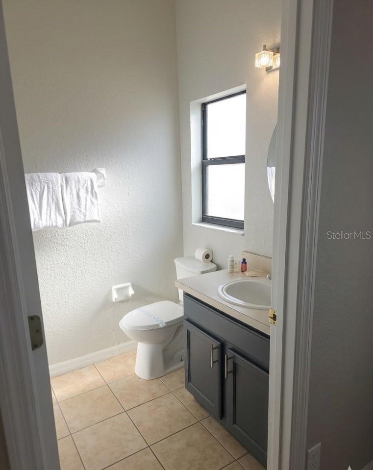 HIGH GROVE - Residential Lease