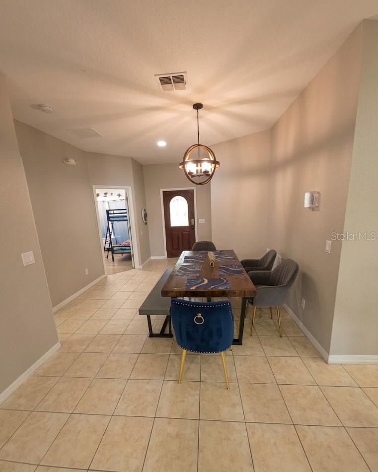 HIGH GROVE - Residential Lease