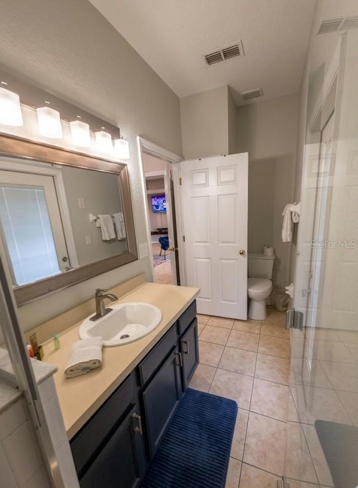 HIGH GROVE - Residential Lease