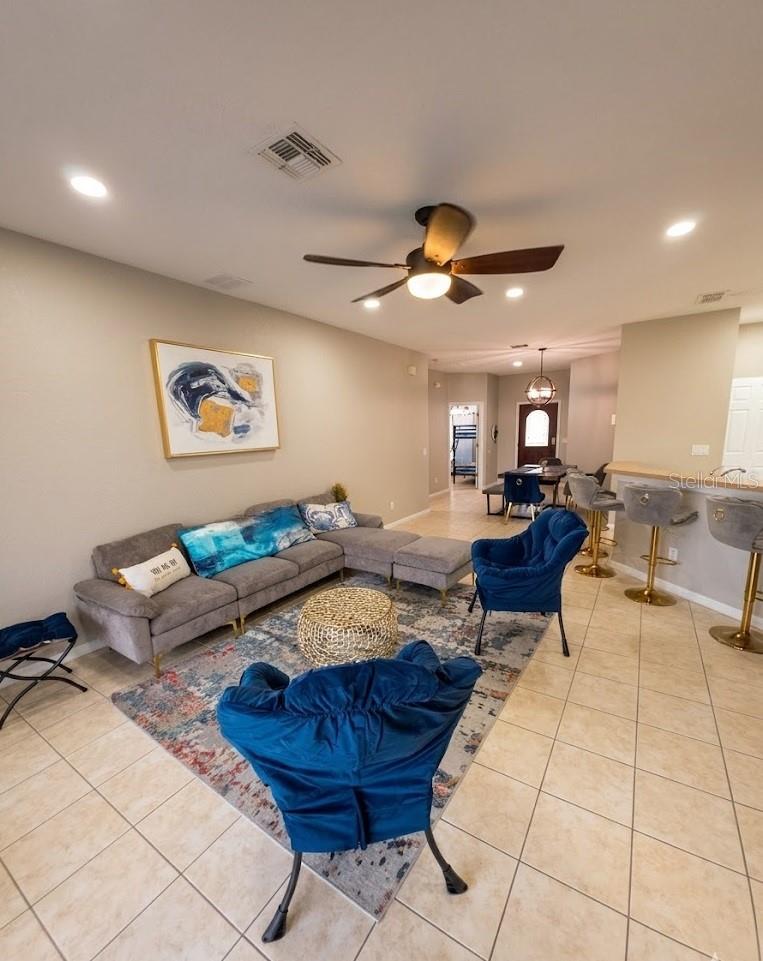 HIGH GROVE - Residential Lease