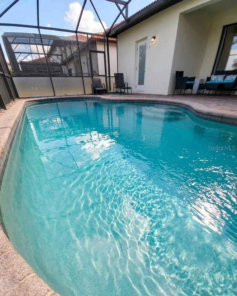 HIGH GROVE - Residential Lease