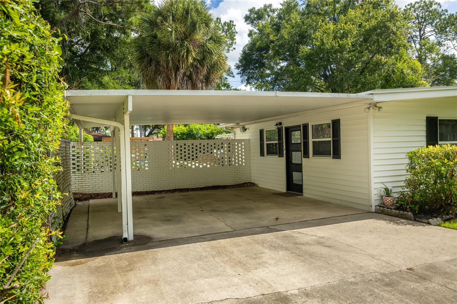 PALM VIEW ESTATES - Residential