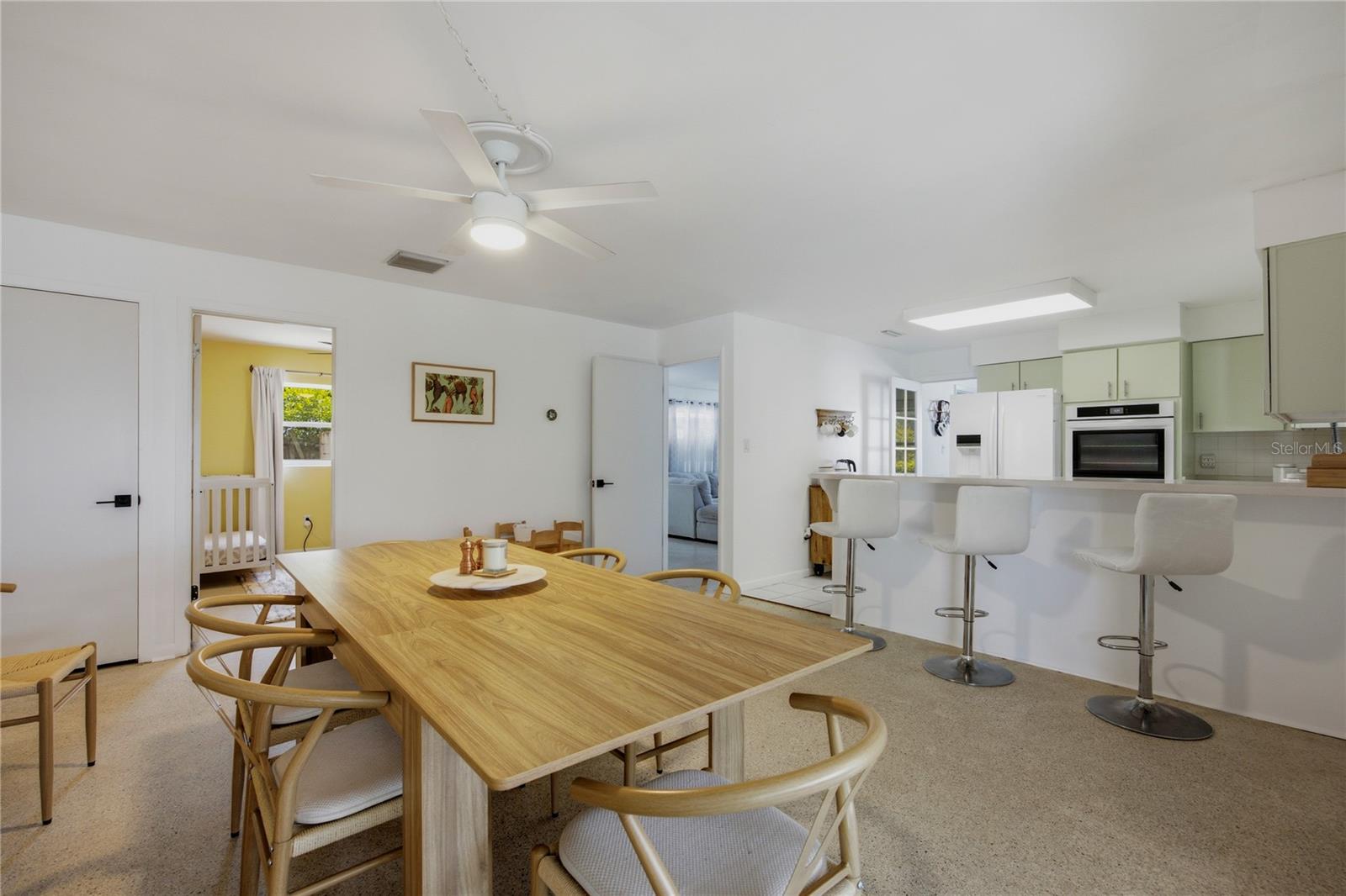 PALM VIEW ESTATES - Residential