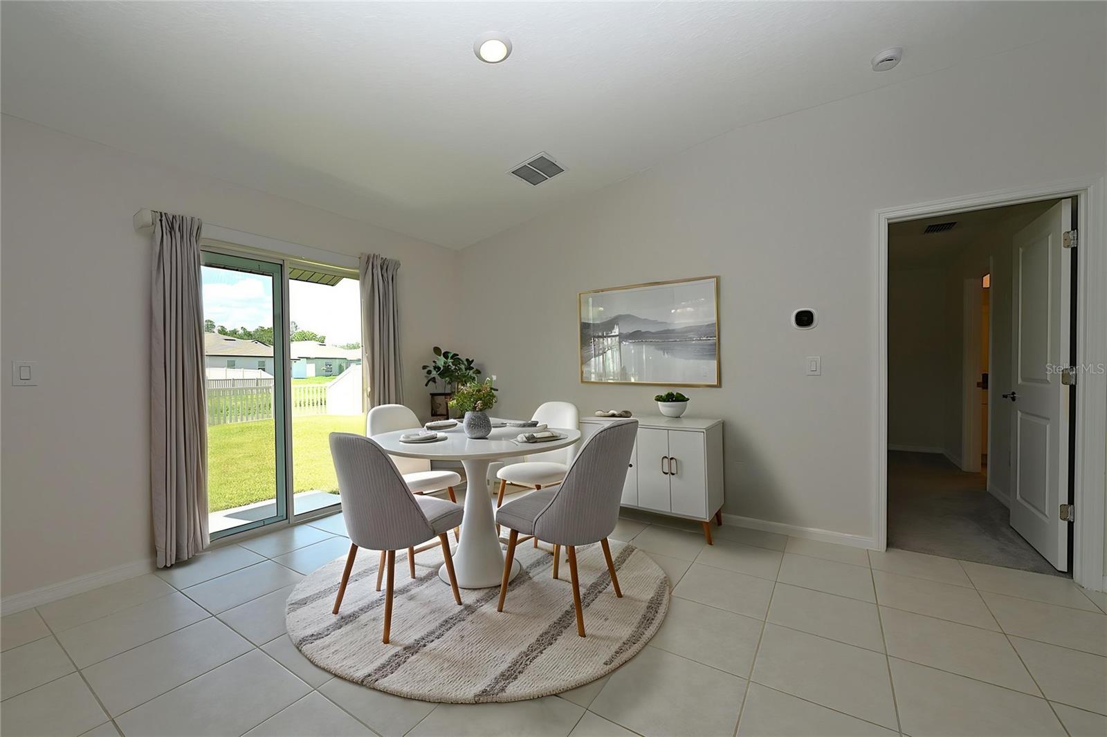 SADDLE CREEK - Residential Lease
